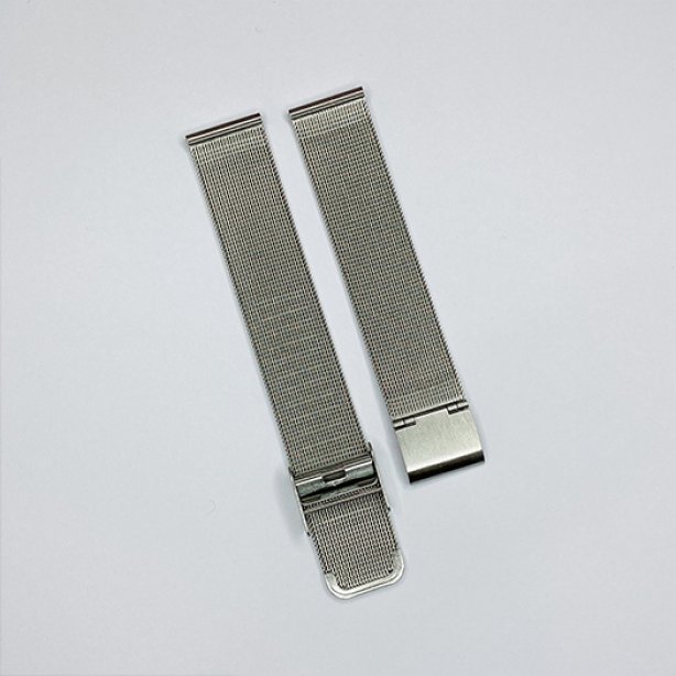 สายสแตนเลสสีเงิน